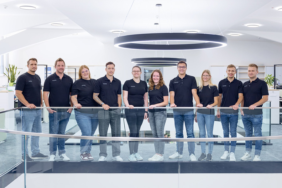 Expertenteam für Weidezaun von AKO und Kerbl
