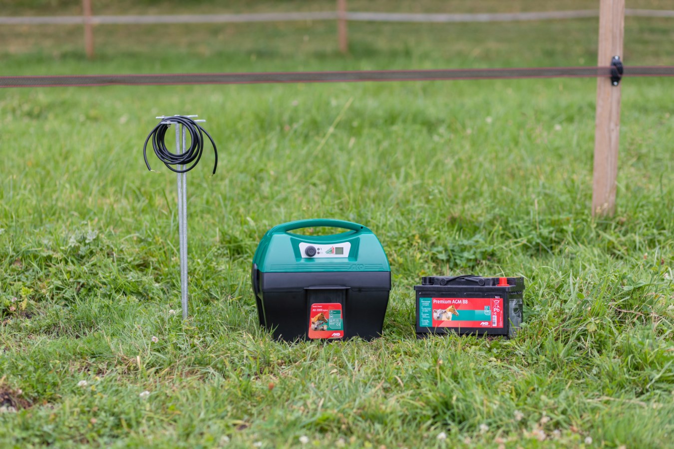 Elettrificatore Per Recinzioni AKO Mobil Power AN 4000 - 12V, Fino A 35 Km, Made In Germany